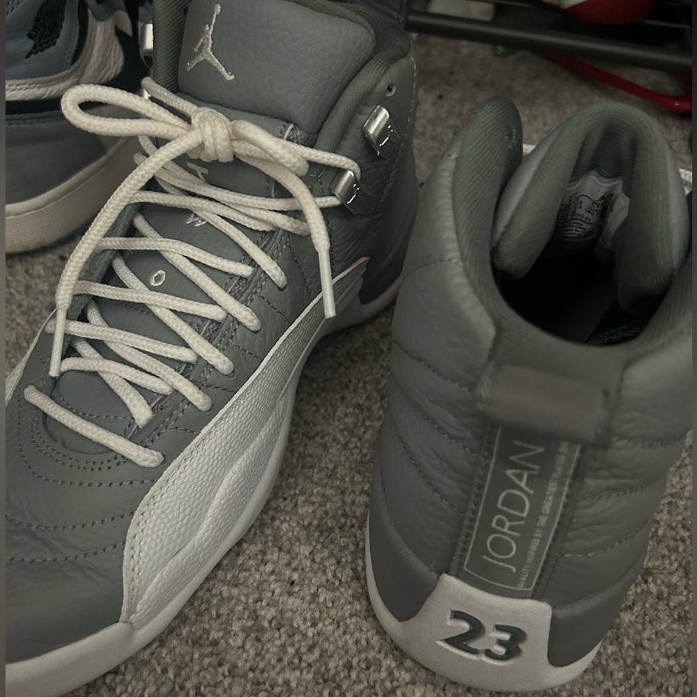 Air jordan 12 Retro "stealth"